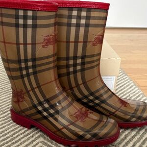 Burberry Tan Nova Check Rain Boots with Red Trim